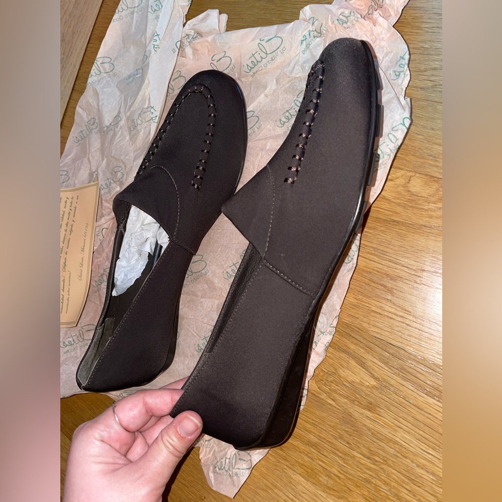 Shoes - Picture 10 of 10